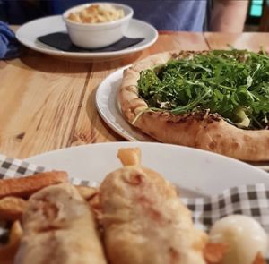 Sage and walnut pesto pizza and sausage supper, March 2018 at Mono in Glasgow
