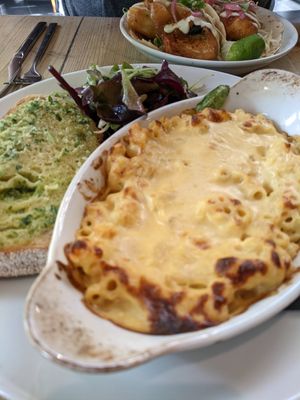 Mac n cheese at Mono in Glasgow