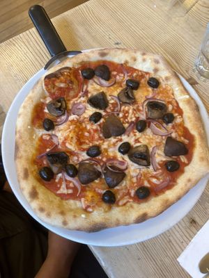 Mushroom pizza  at Mono in Glasgow