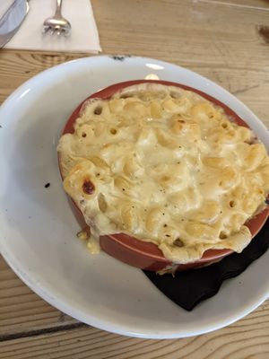 Mini Mac and cheese at Mono in Glasgow