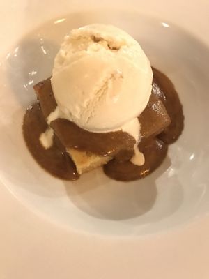 Apple cake with caramel sauce and vanilla ice cream😍 at Mono in Glasgow