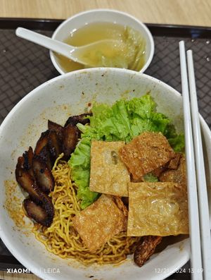 Caramelised Char Siew Kolo Noodle at Origanics Vegetarian - Woodleigh - 启点 in Central Singapore