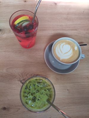 Iced Matcha Latte, Cappuccino, Infused Water at Das Luma'z in Wernigerode