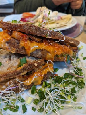 NO Toast at NO TU OliDeli in Warsaw