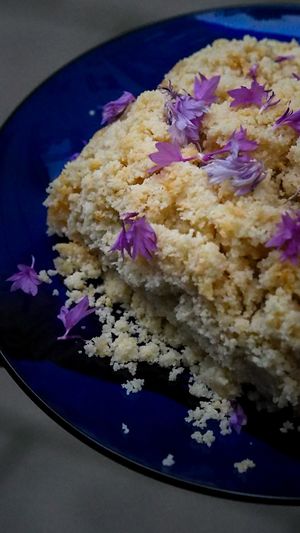 Szarlotka migdałowa at NO TU OliDeli in Warsaw