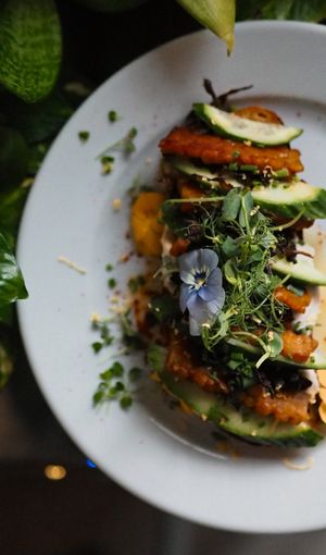 NOkromka 

NOslice at NO TU OliDeli in Warsaw