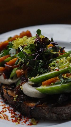 NOkromka

NOslice at NO TU OliDeli in Warsaw