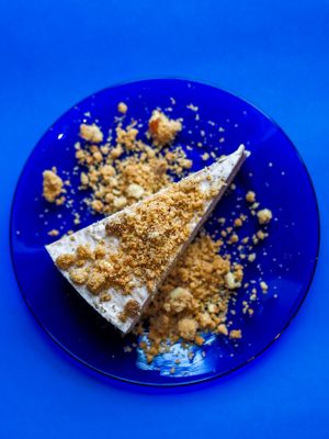 Rikitiki
Walnut, cashew cheesecake, almond crumble at NO TU OliDeli in Warsaw
