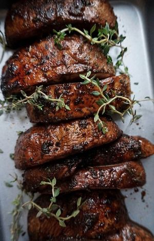 Portobello steak at Alkaline Valley - Order & Pick-Up in Amsterdam
