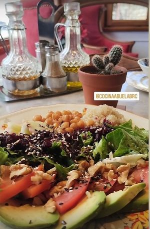 Jose´s bowl salad with quinoa, chickpeas and avocado at La Cocina de la Abuela en Bariloche in San Carlos De Bariloche