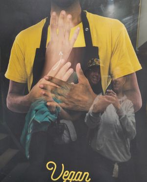  at Furahaa Express - Food Truck in Paris