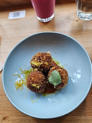  at Kafé Oransjeriet in Stavanger