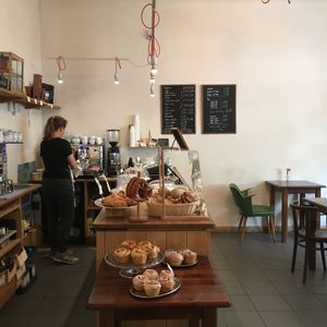 Café Kanel mit täglich frischen veganen Kanel Boller! at Cafe Kanel in Berlin