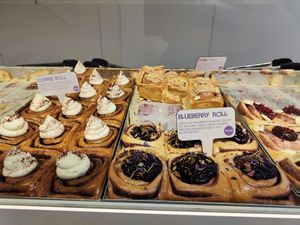 Blueberry, bueno and coffee roll at Cinnamood in Basel