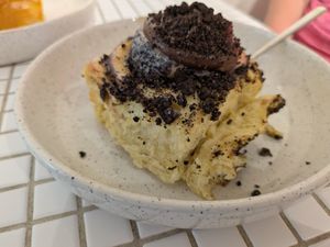 Oreo roll at Cinnamood in Basel