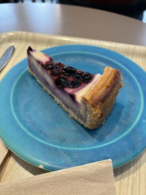 Vegan cheese cake  at Fjell & Fjord Kafe Kremmeri in Eidfjord