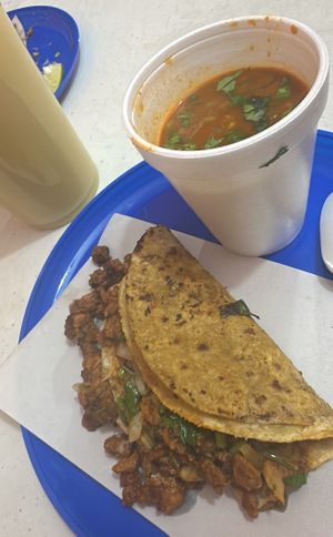 Quesabirria con consomé.   at Paraíso Universal in Tlalnepantla
