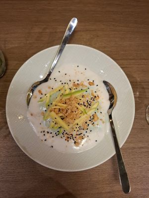 Nachtisch Klebereis - eine Portion reicht für zwei Personen at Viegan in Stuttgart