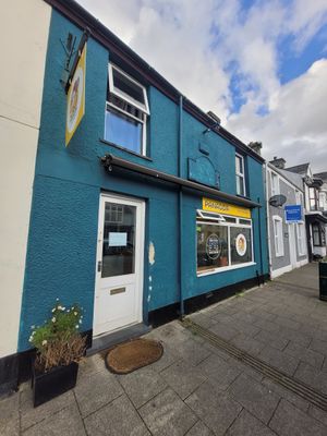 Panadda Thai Takeaway Outside at Panadda Thai Takeaway in Penrhyndeudraeth