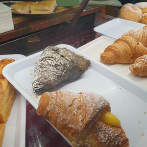 Vegan brioches #Veganuary at Bar Milano in Bologna