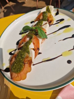 Capresse at Neat Burger - Porta Venezia in Milan