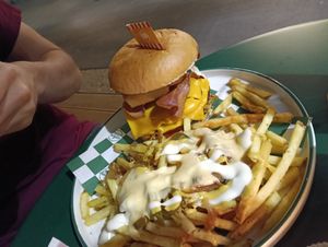 Burger with loaded fried at Neat Burger - Porta Venezia in Milan