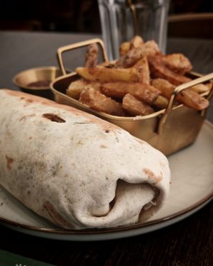 Kebab and french fries at Kali in Orleans
