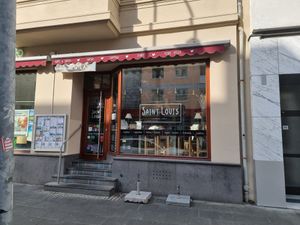 front + entrance - stairs to get in at St. Louis Cafe in Cologne