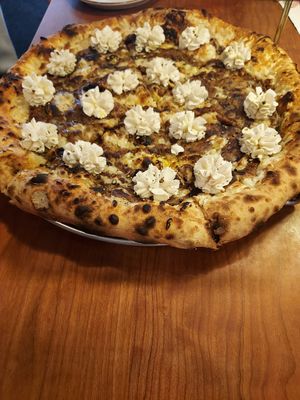 Cacio e pepe at Pizzeria Florian in East Aurora