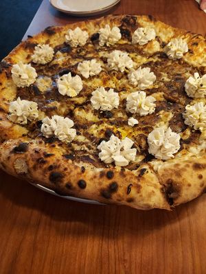 Cacio e pepe at Pizzeria Florian in East Aurora