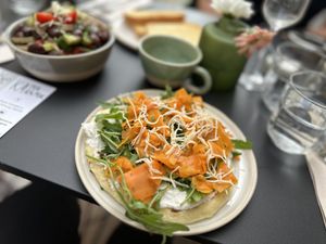 Lox auf Pita (Bagel waren aus)  at Bistro Deppat in Vienna