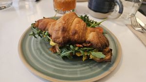 Gefülltes Croissant at Bistro Deppat in Vienna