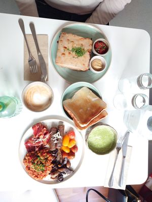 Croque Madame + English Breakfast at Bistro Deppat in Vienna