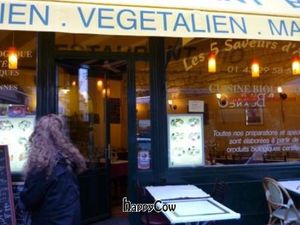  at Les Cinq Saveurs d'Anada in Paris