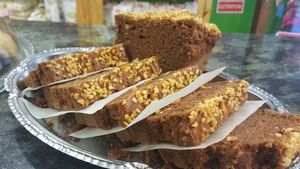 Bizcocho vegano de espelta y chocolate at ECOEcoShop in Granada