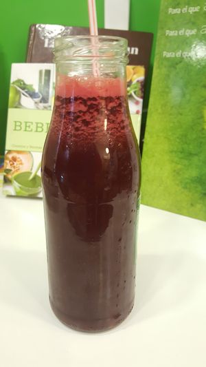 Coldpressed juices made at the moment with our organic and fresh fruit and vegetables! at ECOEcoShop in Granada