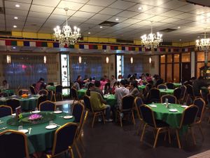 Inside at Carefree Vegetarian in Guangzhou