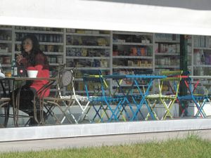 tables by the window at NoiBio in Perugia