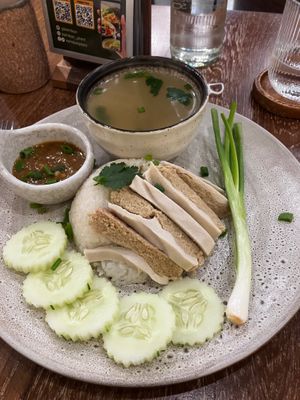 Mock chicken and rice, sauce and broth were so yum (this chicken and rice is great recovery food) at Kem-Kon KhaoSan (เข้ม-ข้น ข้าวสาร) in Bangkok