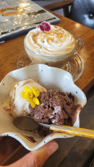  at Kem-Kon KhaoSan (เข้ม-ข้น ข้าวสาร) in Bangkok