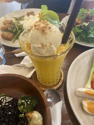   at Kem-Kon KhaoSan (เข้ม-ข้น ข้าวสาร) in Bangkok