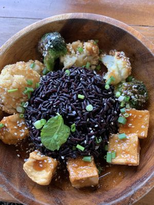 Tofu Bowl   at Kem-Kon KhaoSan (เข้ม-ข้น ข้าวสาร) in Bangkok