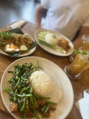   at Kem-Kon KhaoSan (เข้ม-ข้น ข้าวสาร) in Bangkok