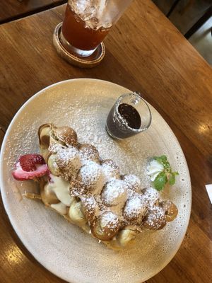 hong kong waffle  at Kem-Kon KhaoSan (เข้ม-ข้น ข้าวสาร) in Bangkok