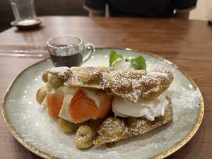 Vanilla waffle, ice cream, cream & chocolate sauce   at Kem-Kon KhaoSan (เข้ม-ข้น ข้าวสาร) in Bangkok