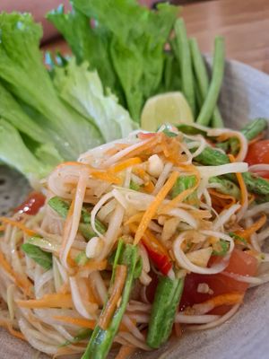 Papaya salad at Kem-Kon KhaoSan (เข้ม-ข้น ข้าวสาร) in Bangkok