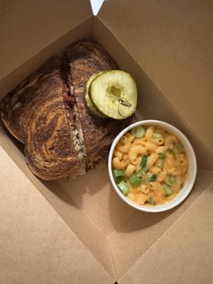 Ruben and Mac + cheeses   at Native Foods in Glendale