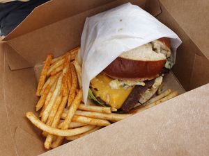 Poppin Jalepeno Burger  at Native Foods in Glendale