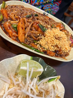 Pad Thai  at Chen Vegetarian House in West Reading