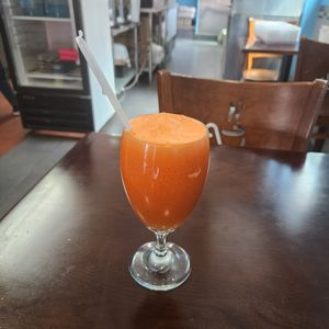 B-11- Apple, Carrot and Lemon Freshly made juice at Chen Vegetarian House in West Reading